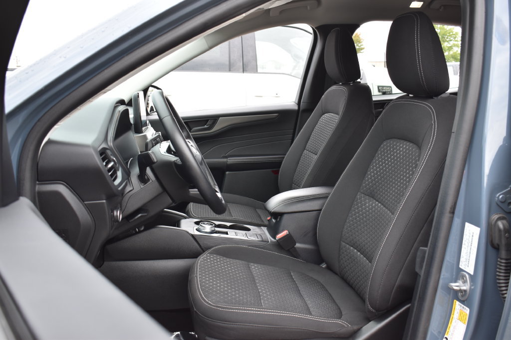 Certified 2023 Ford Escape Active AWD/4WD image 27