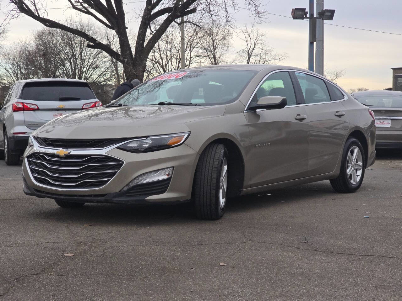 Used 2022 Chevrolet Malibu LT image 3