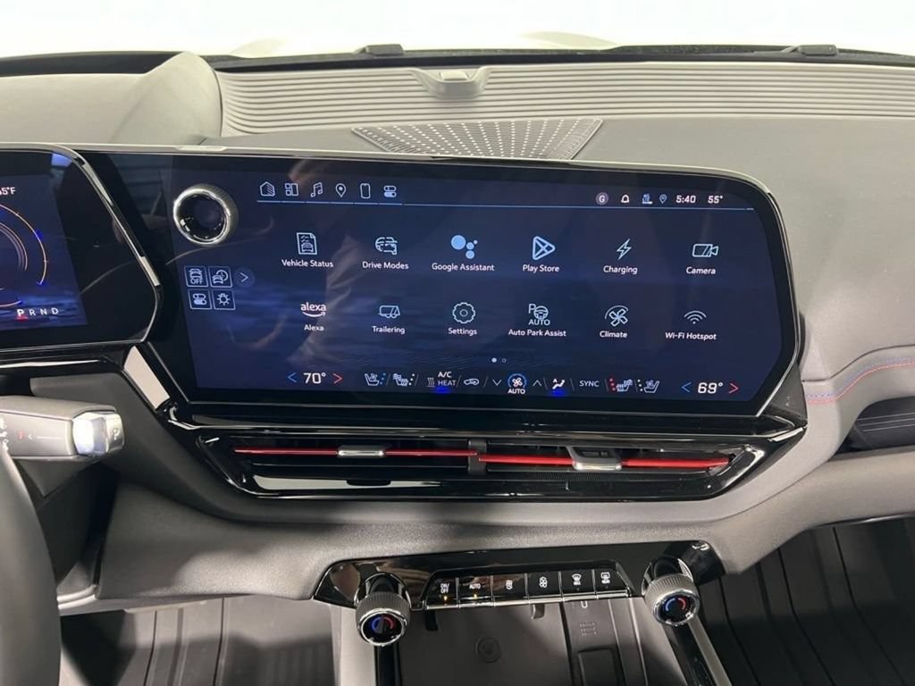 New 2024 Chevrolet Silverado EV RST AWD/4WD image 35