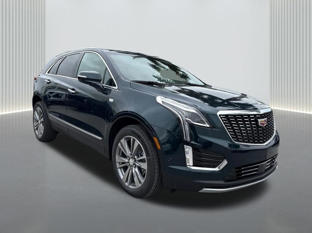 New 2026 Cadillac XT5 Premium Luxury w/ Driver Assist Package FWD image 3