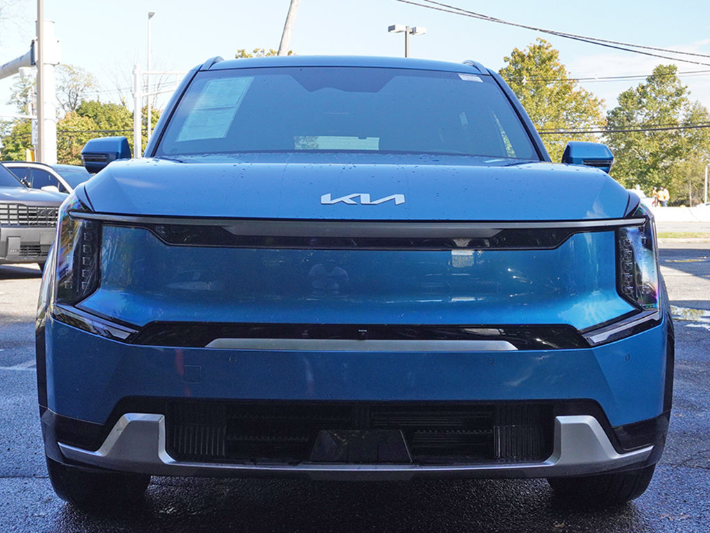 Used 2024 Kia EV9 Land AWD/4WD image 16
