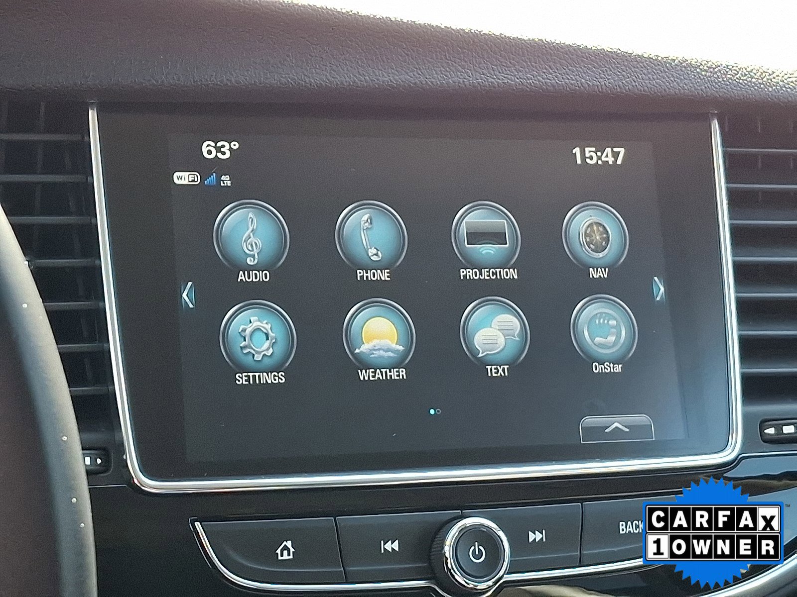 Used 2019 Buick Encore Sport Touring AWD/4WD image 27