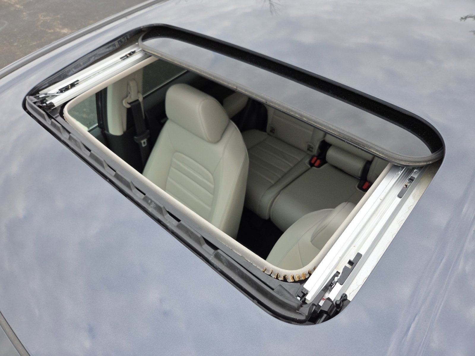 Certified 2024 Honda CR-V EX-L image 4