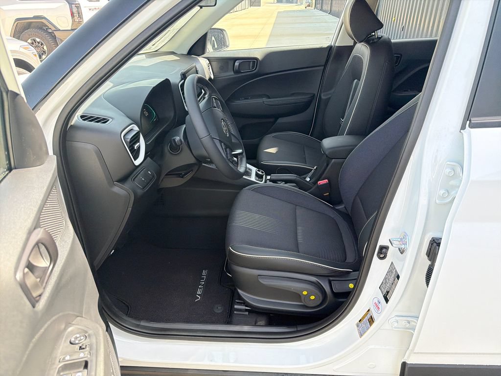 New 2026 Hyundai Venue SEL FWD image 12