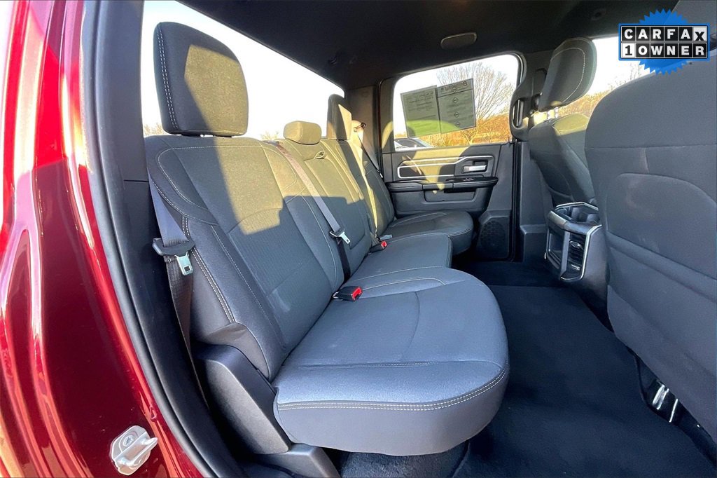 Used 2024 RAM 3500 Big Horn w/ Sport Appearance Package image 26