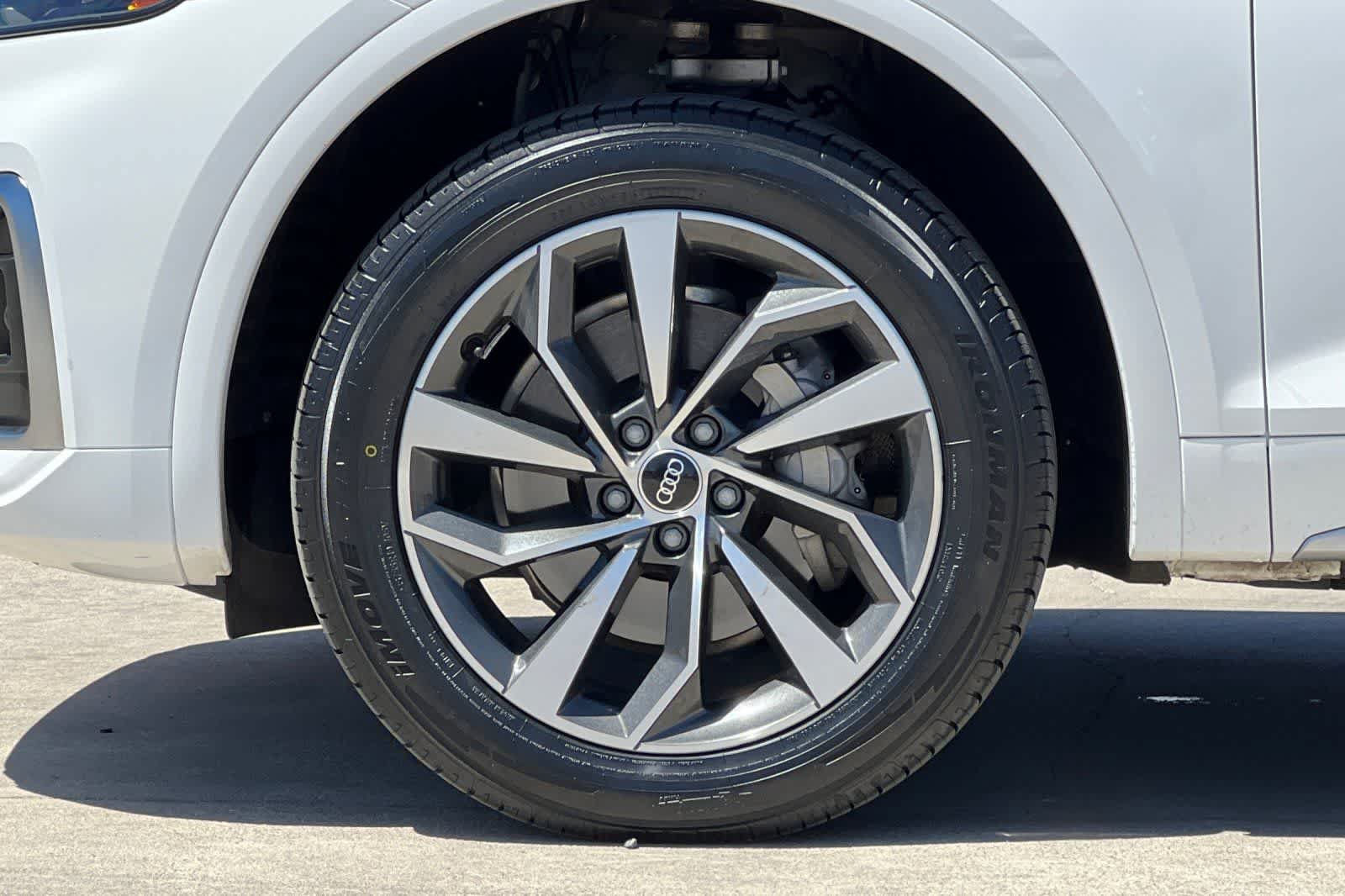 Used 2022 Audi Q5 2.0T Premium Plus AWD/4WD image 36