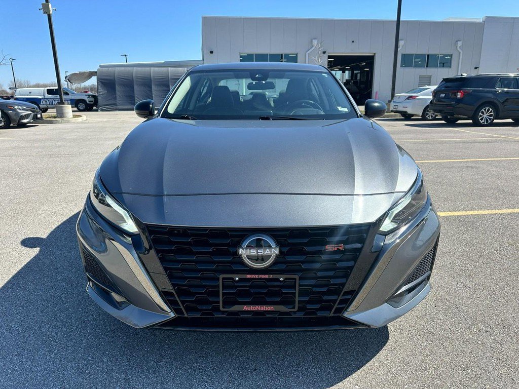 Used 2024 Nissan Altima 2.5 SR image 9