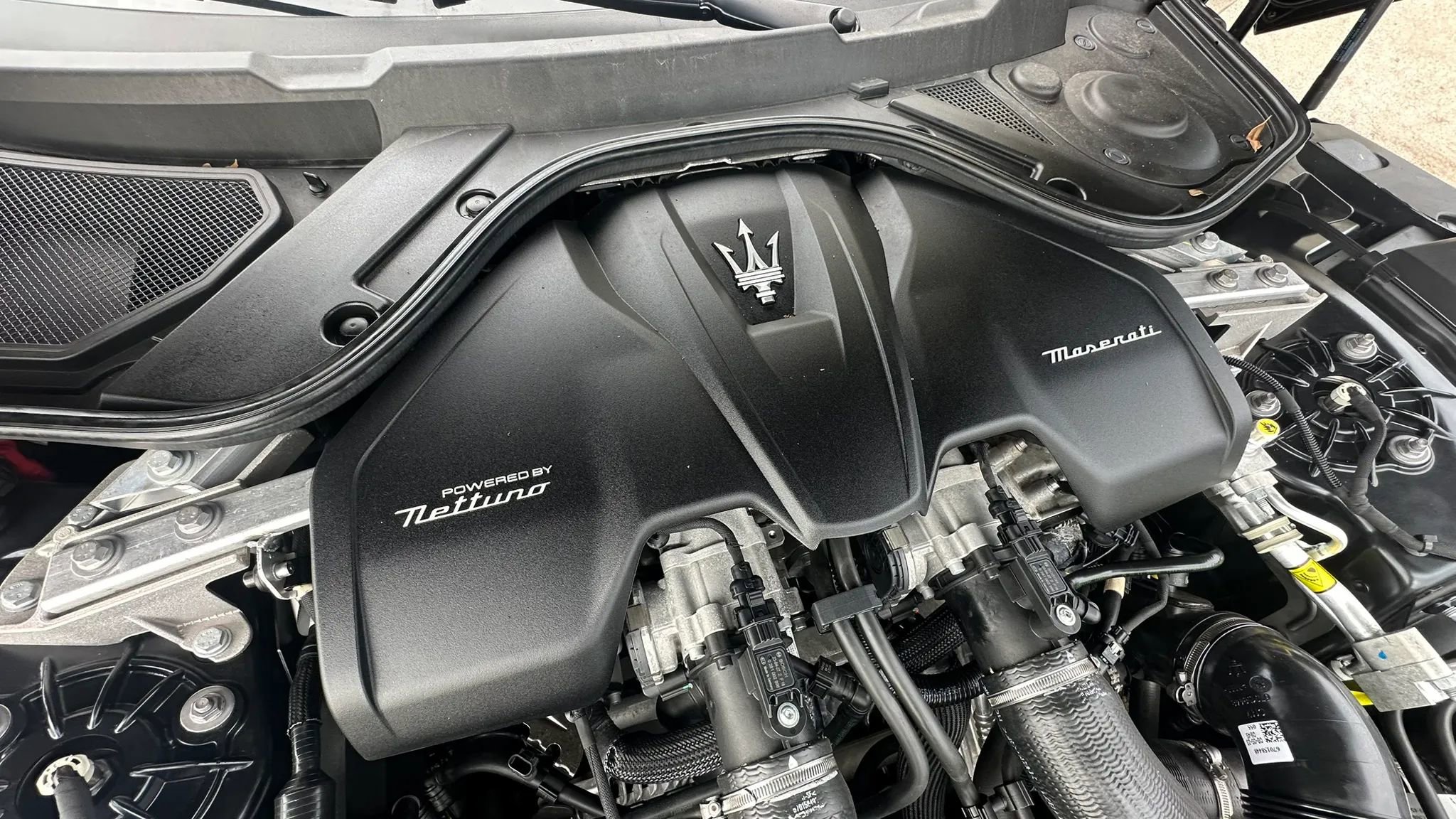 Used 2024 Maserati GranTurismo Trofeo AWD/4WD image 35