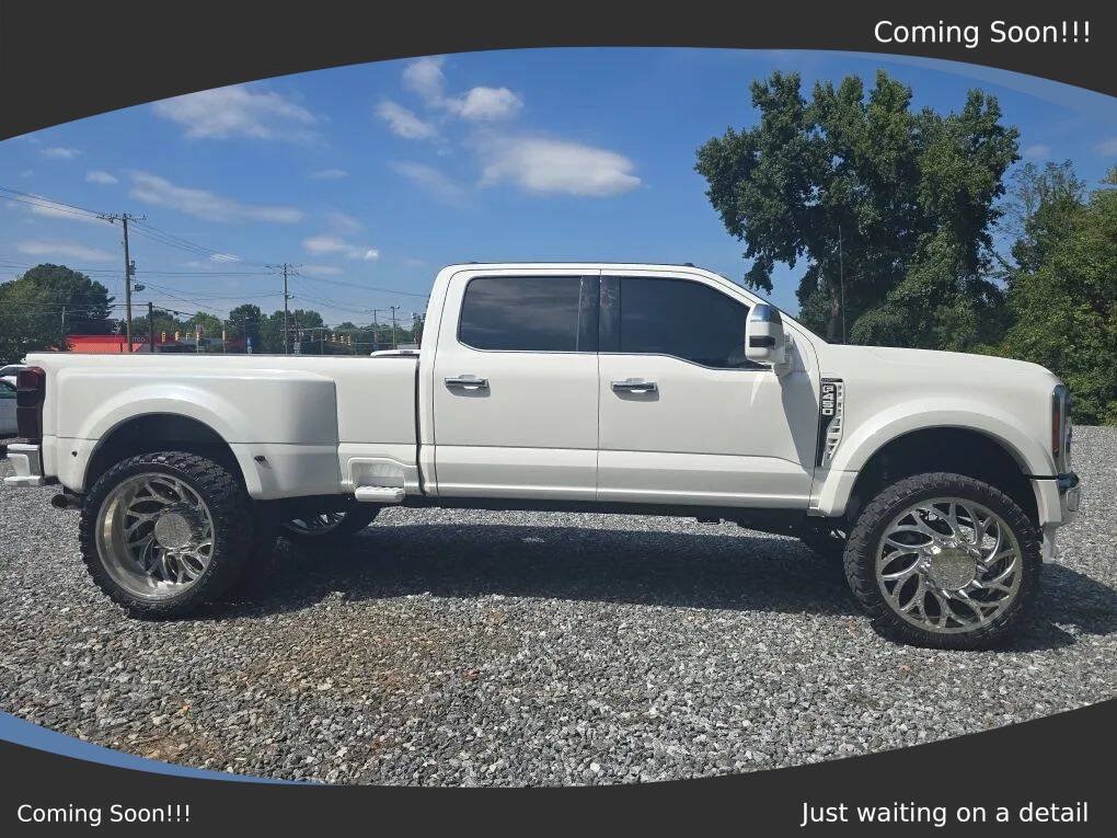 Used 2023 Ford F450 Lariat w/ Chrome Package AWD/4WD image 7