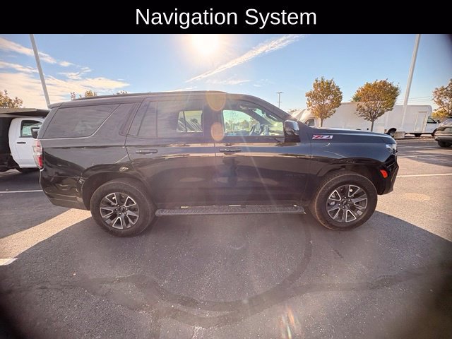 Used 2024 Chevrolet Tahoe Z71 w/ Luxury Package AWD/4WD image 4