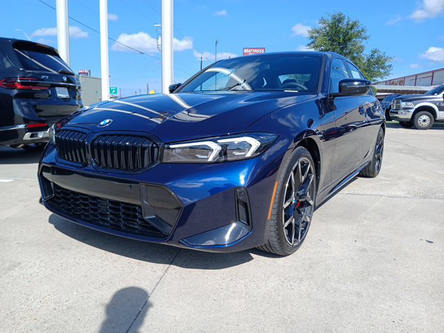 New 2026 BMW 330i Sedan w/ M Sport Package RWD image 3