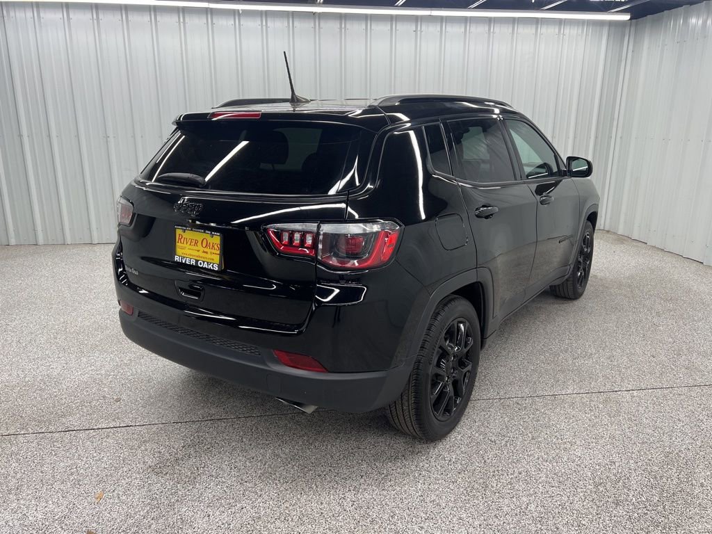 Used 2022 Jeep Compass Altitude image 6