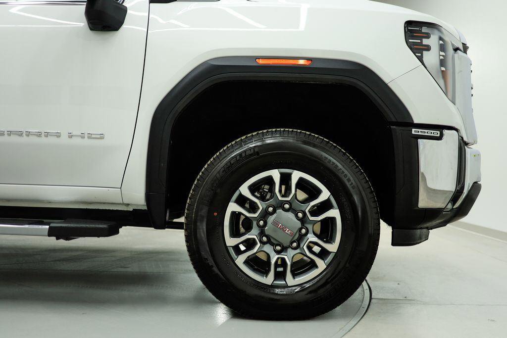 Used 2024 GMC Sierra 3500 SLT image 23