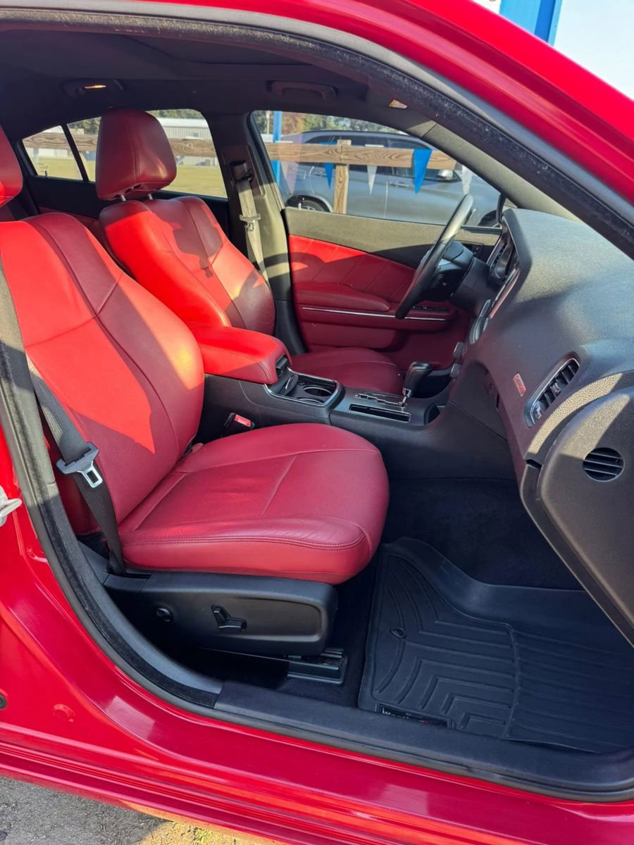 Used 2013 Dodge Charger R/T image 11