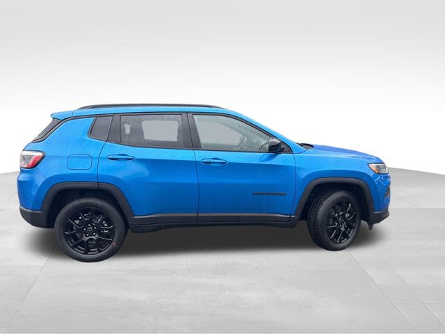 New 2026 Jeep Compass Latitude image 8