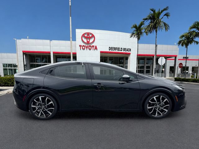 Used 2024 Toyota Prius Prime FWD image 8