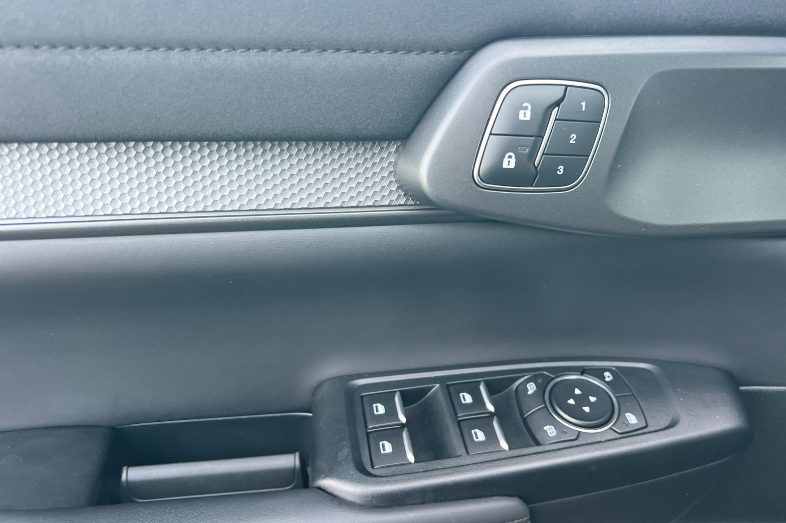 Used 2024 Ford Ranger Raptor image 8