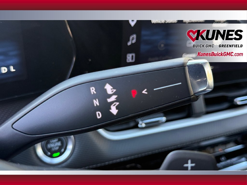 Used 2025 Chevrolet Equinox LT FWD image 28