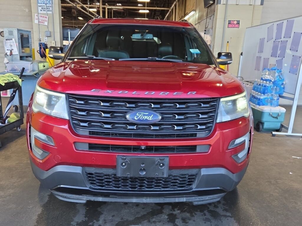 Used 2016 Ford Explorer Sport image 5
