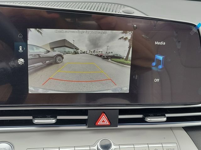 New 2026 Hyundai Elantra Limited image 12