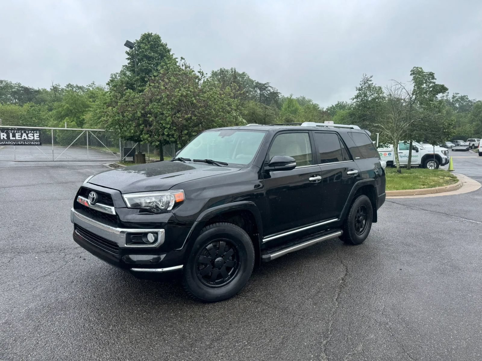 Used 2015 Toyota 4Runner Limited AWD/4WD image 4