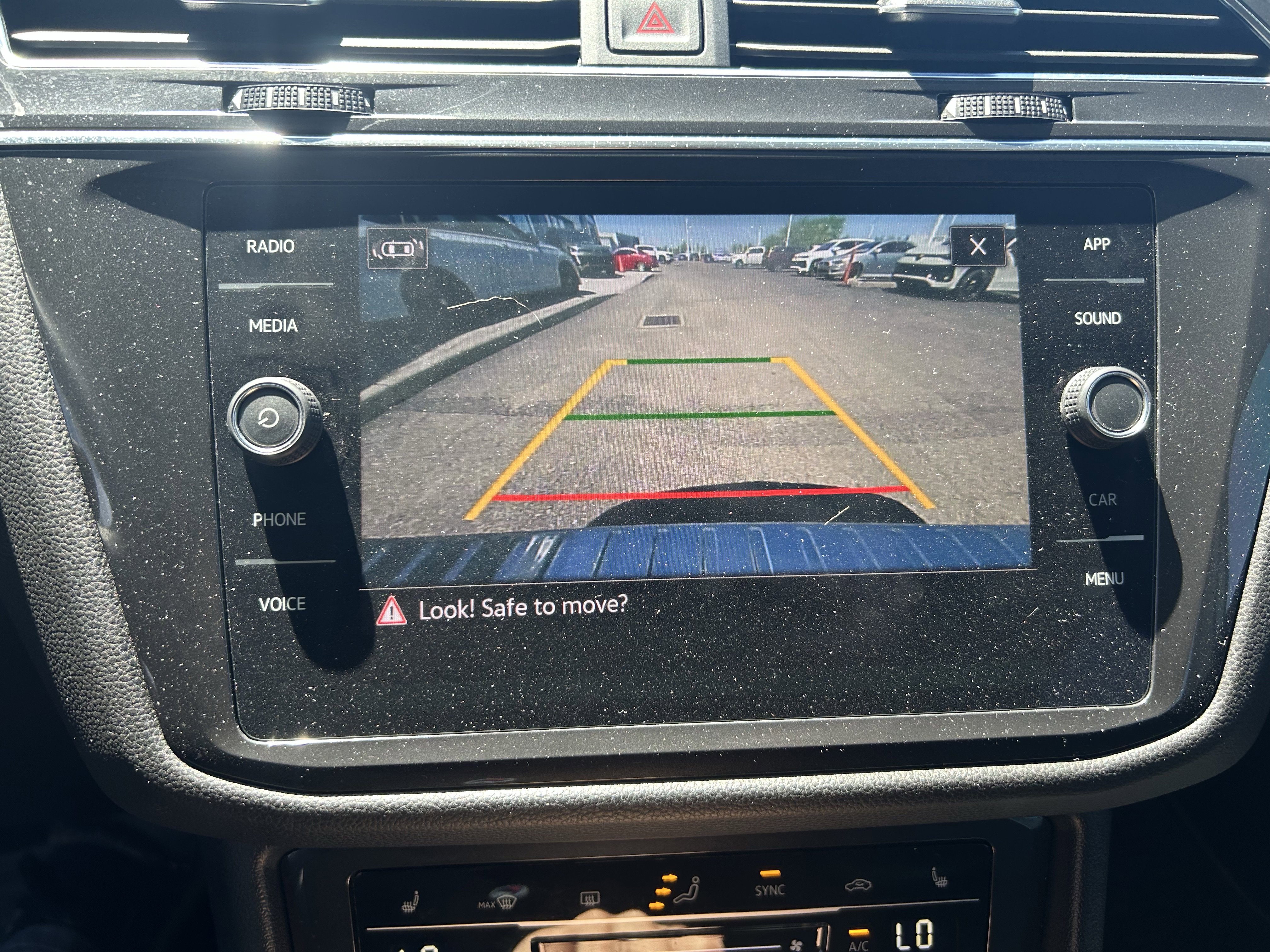 Certified 2023 Volkswagen Tiguan SE AWD/4WD image 13