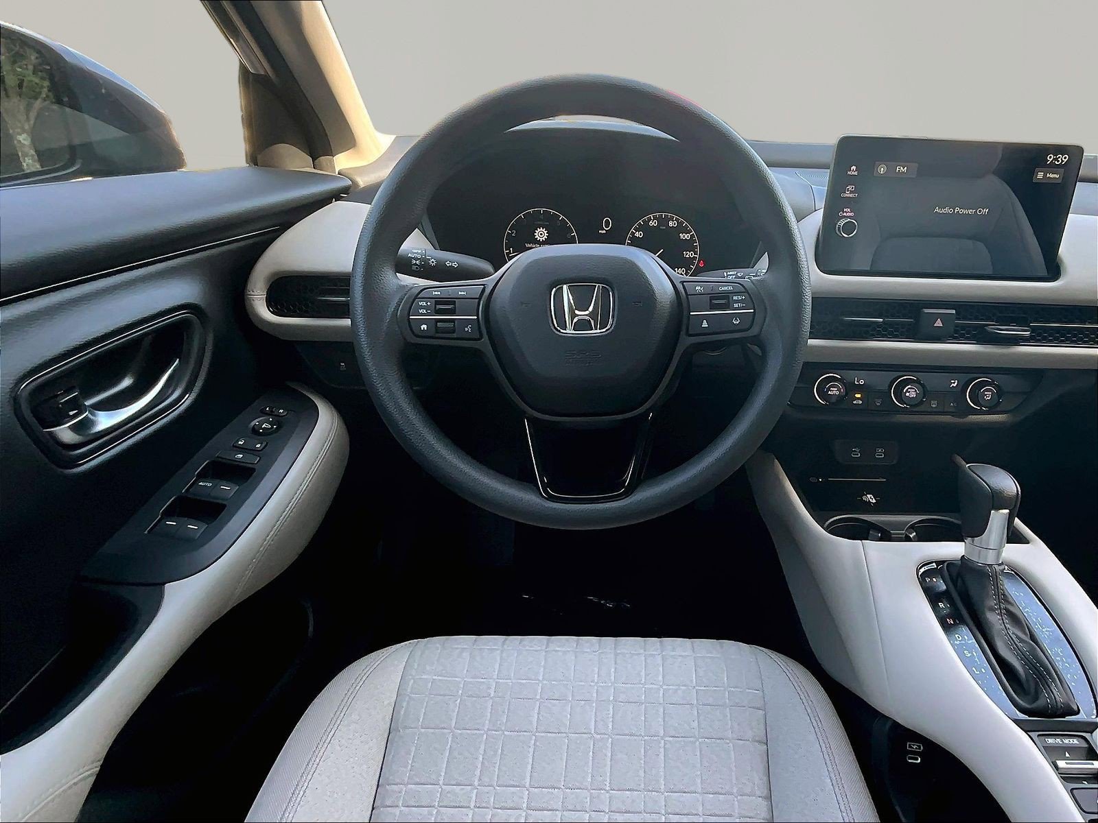 New 2027 Honda HR-V LX image 9