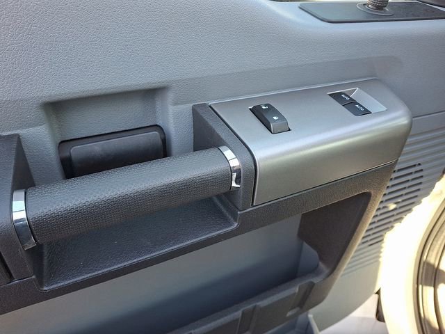 Used 2023 Ford F650 2WD Regular Cab Super Duty image 11