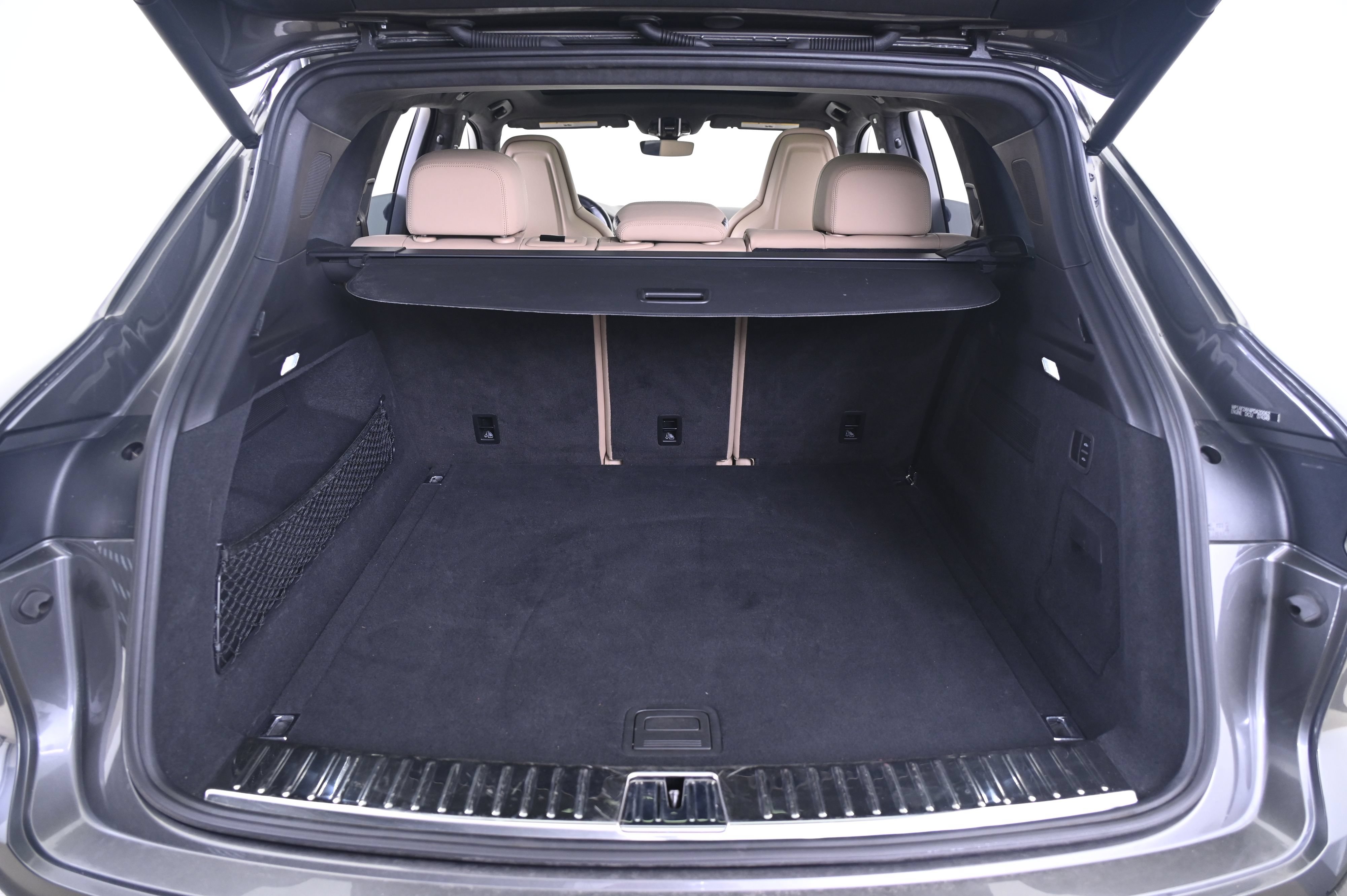 Certified 2023 Porsche Cayenne Turbo AWD/4WD image 15