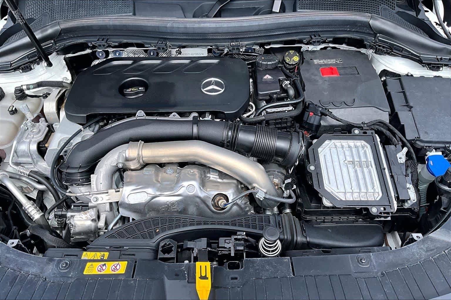 Certified 2025 Mercedes-Benz GLA 250 image 32