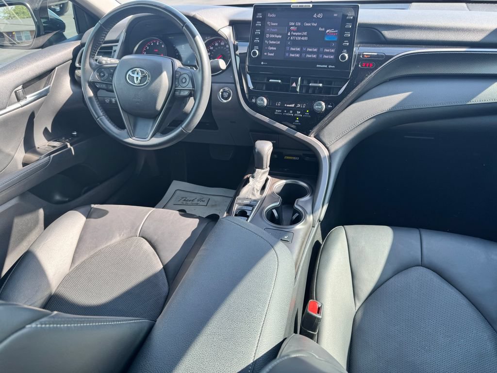 Used 2022 Toyota Camry XSE FWD image 12