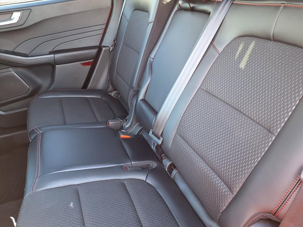 Used 2025 Ford Escape ST-Line w/ Tech Pack #1 image 7