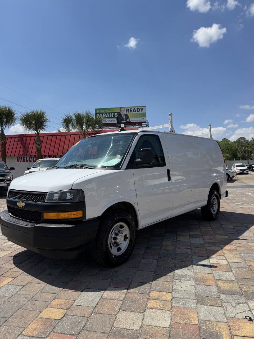 Used 2020 Chevrolet Express 2500 w/ Driver Convenience Package RWD image 19