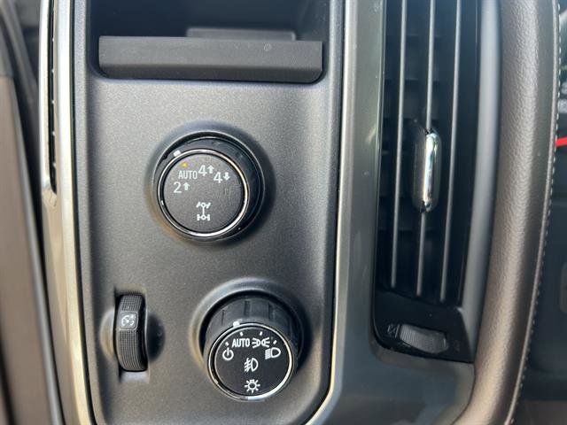 Used 2018 Chevrolet Silverado 1500 LTZ w/ Sport Package AWD/4WD image 23