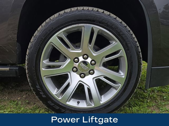 Used 2017 Cadillac Escalade Premium Luxury AWD/4WD image 27
