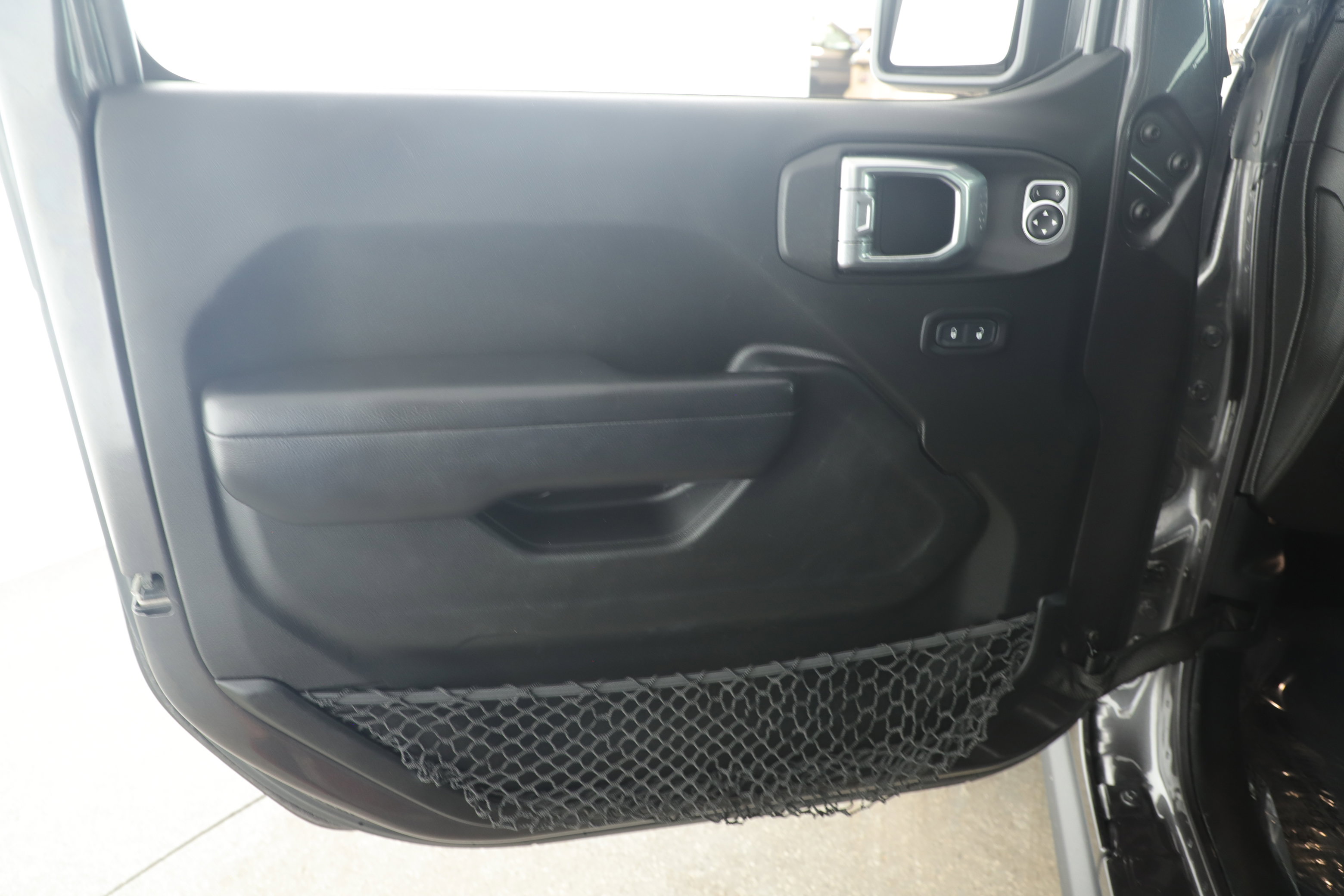 Certified 2018 Jeep Wrangler Unlimited Rubicon image 8