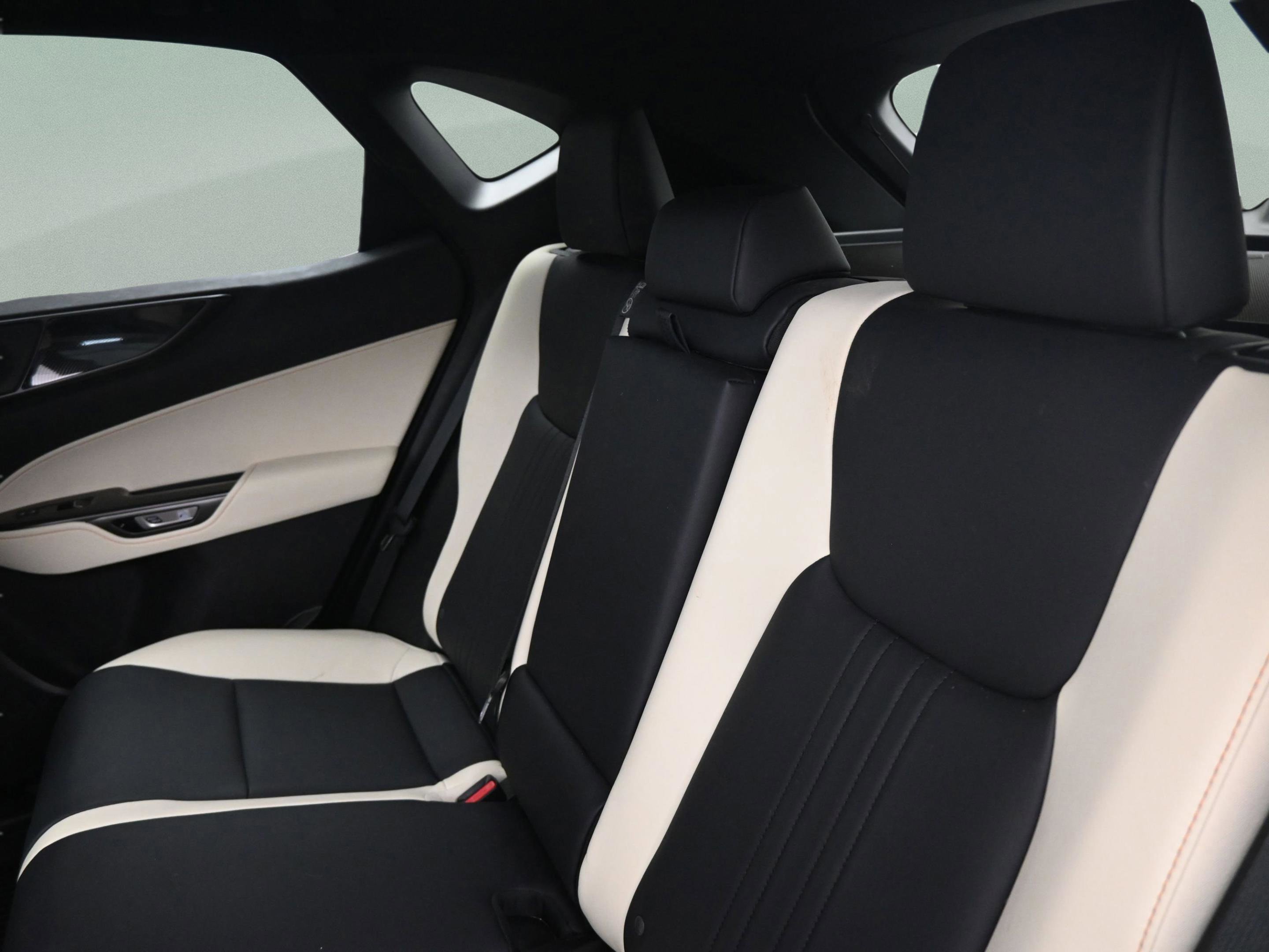 Used 2024 Lexus NX 350h AWD w/ Cold Area Package image 32