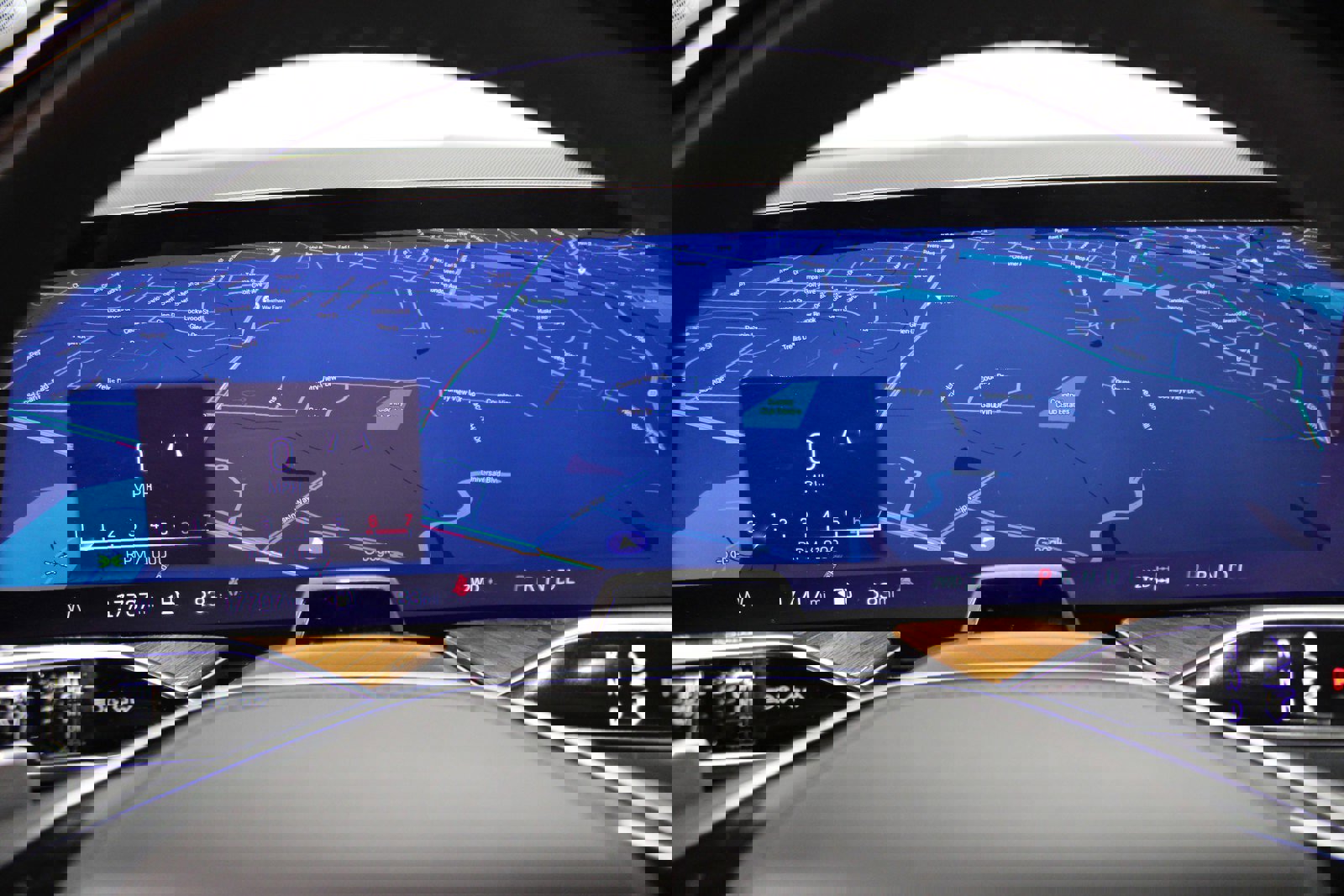 Certified 2025 Cadillac Escalade ESV Sport Platinum image 26