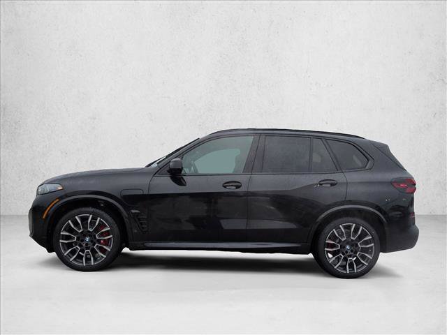 Used 2026 BMW X5 xDrive50e w/ M Sport Package AWD/4WD image 5