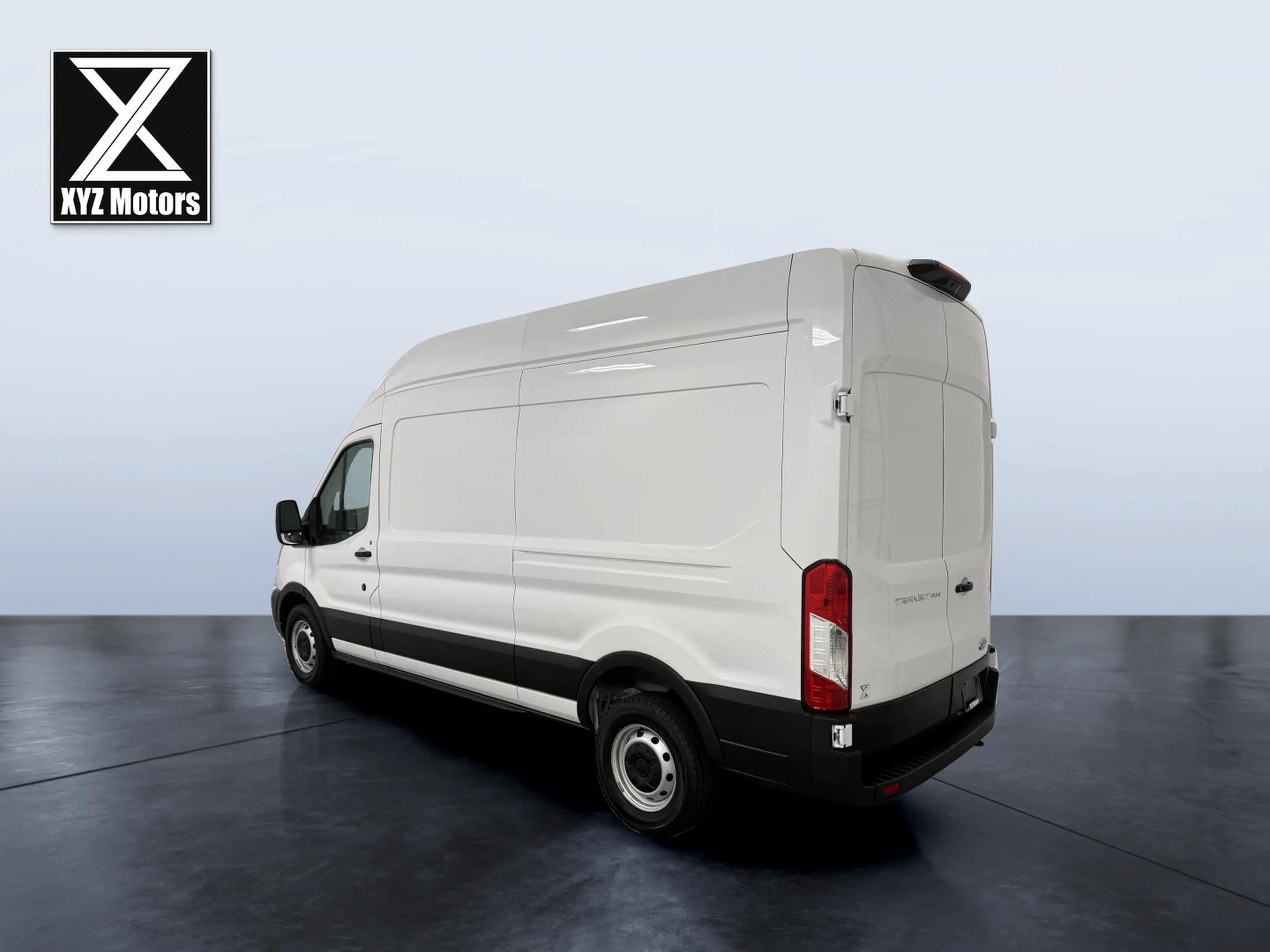 Used 2023 Ford Transit 250 148 High Roof RWD image 4
