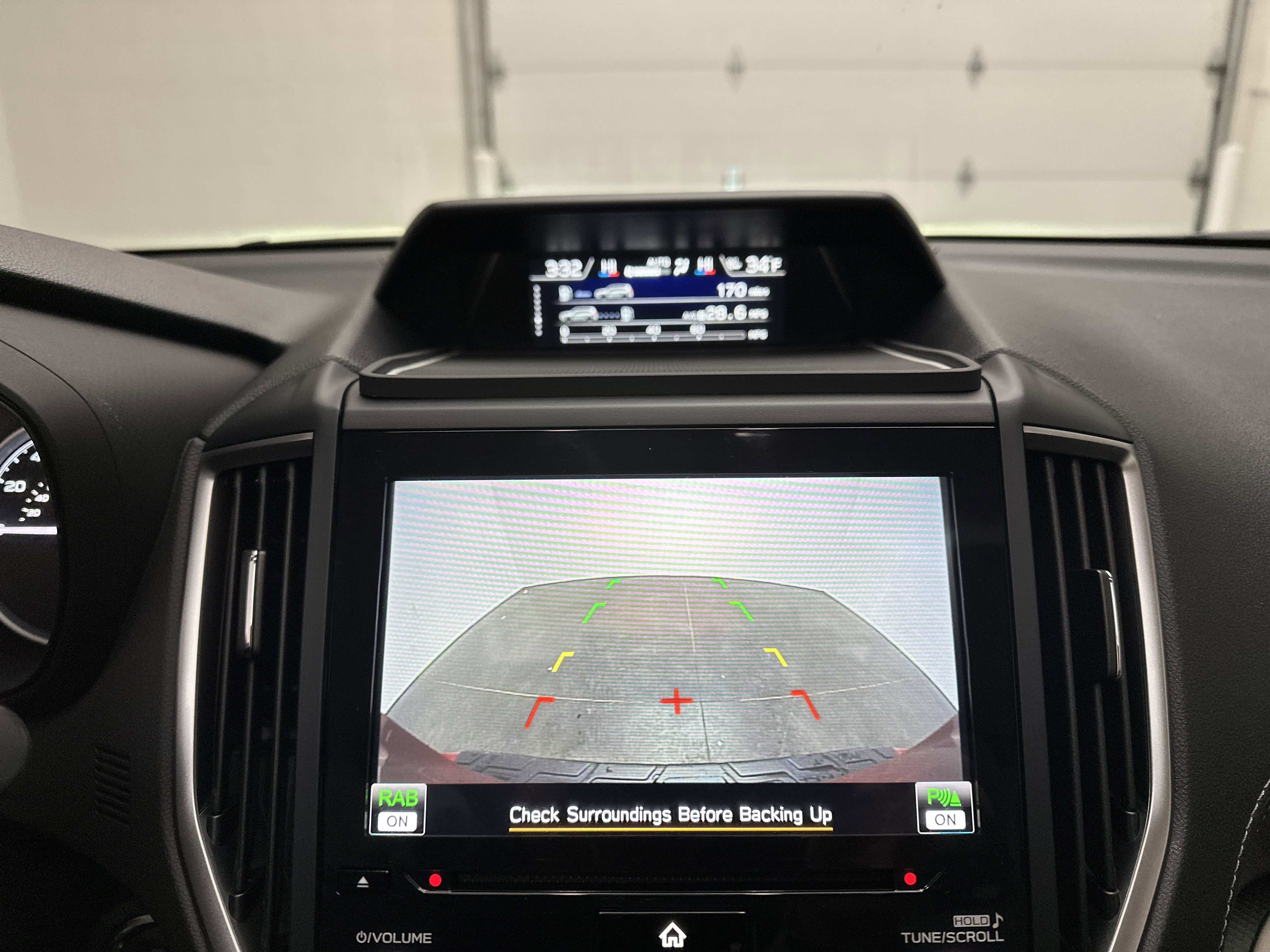 Used 2022 Subaru Forester Limited image 32