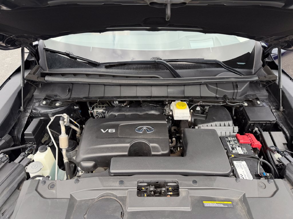 Used 2023 INFINITI QX60 Sensory w/ Vision Package AWD/4WD image 14