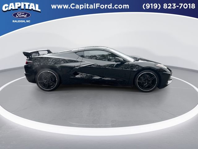 Used 2025 Chevrolet Corvette Stingray image 9