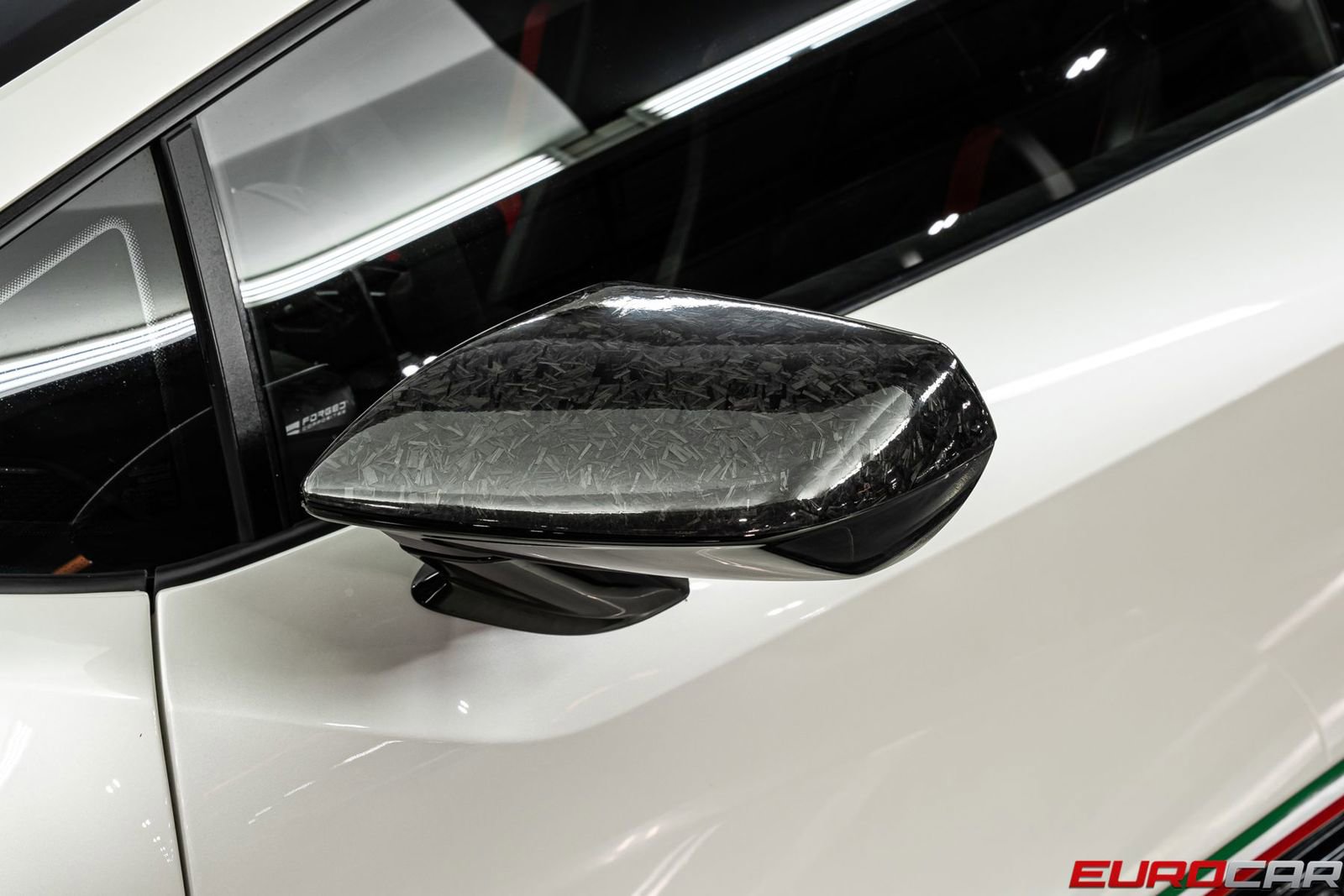 Used 2018 Lamborghini Huracan Performante AWD/4WD image 15