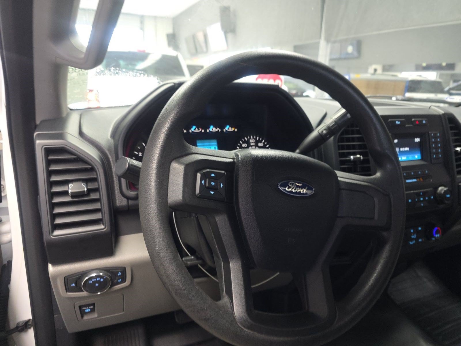 Used 2018 Ford F150 XL RWD image 10