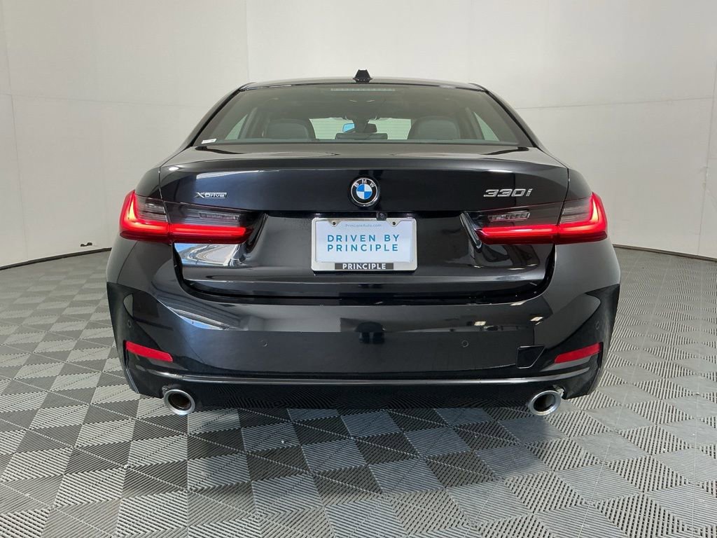 Certified 2025 BMW 330i xDrive Sedan w/ M Sport Package AWD/4WD image 6