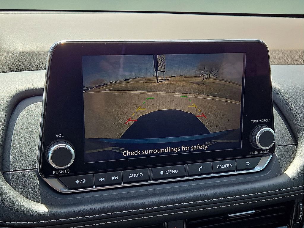 Used 2022 Nissan Rogue SV w/ SV Premium Package image 28