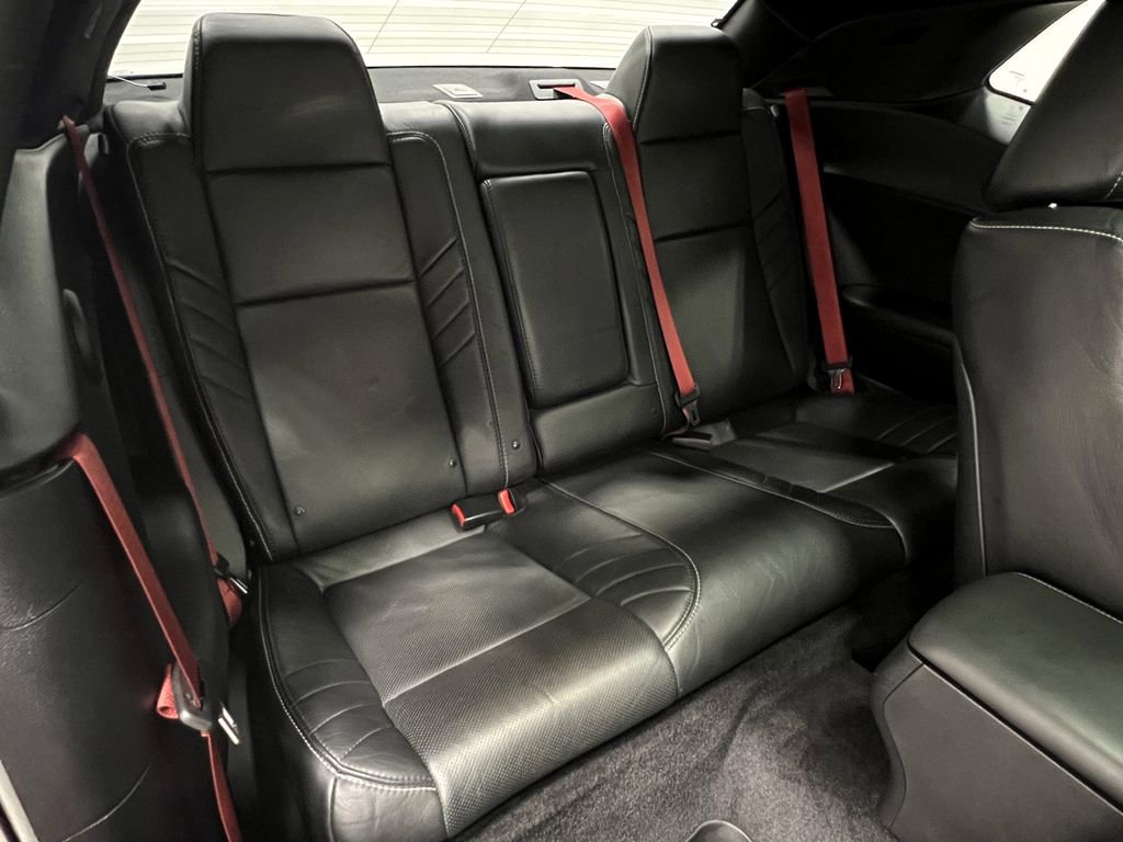 Used 2016 Dodge Challenger SRT Hellcat image 31