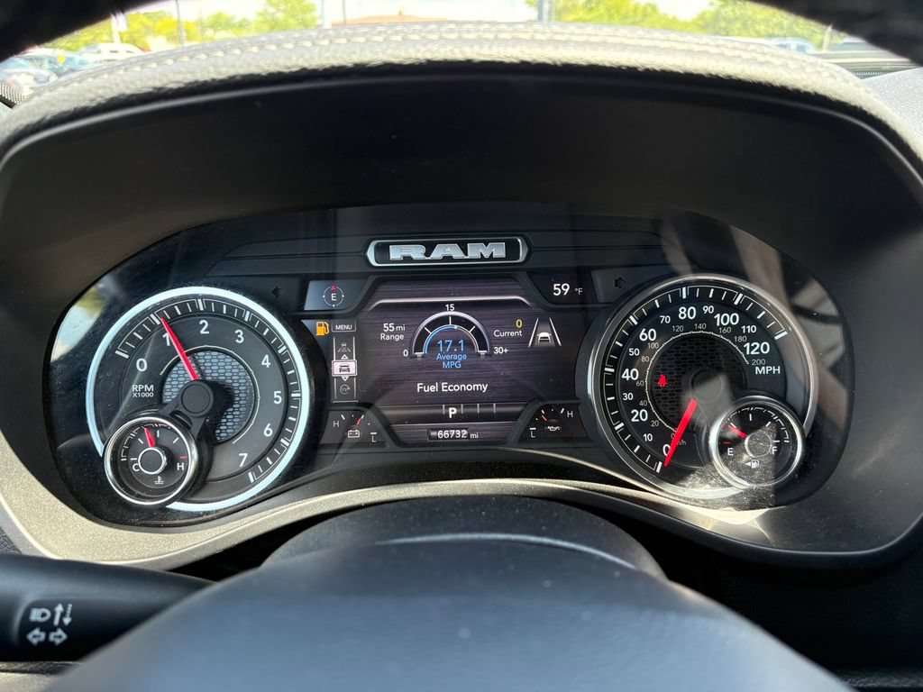 Used 2025 RAM 1500 Laramie AWD/4WD image 20