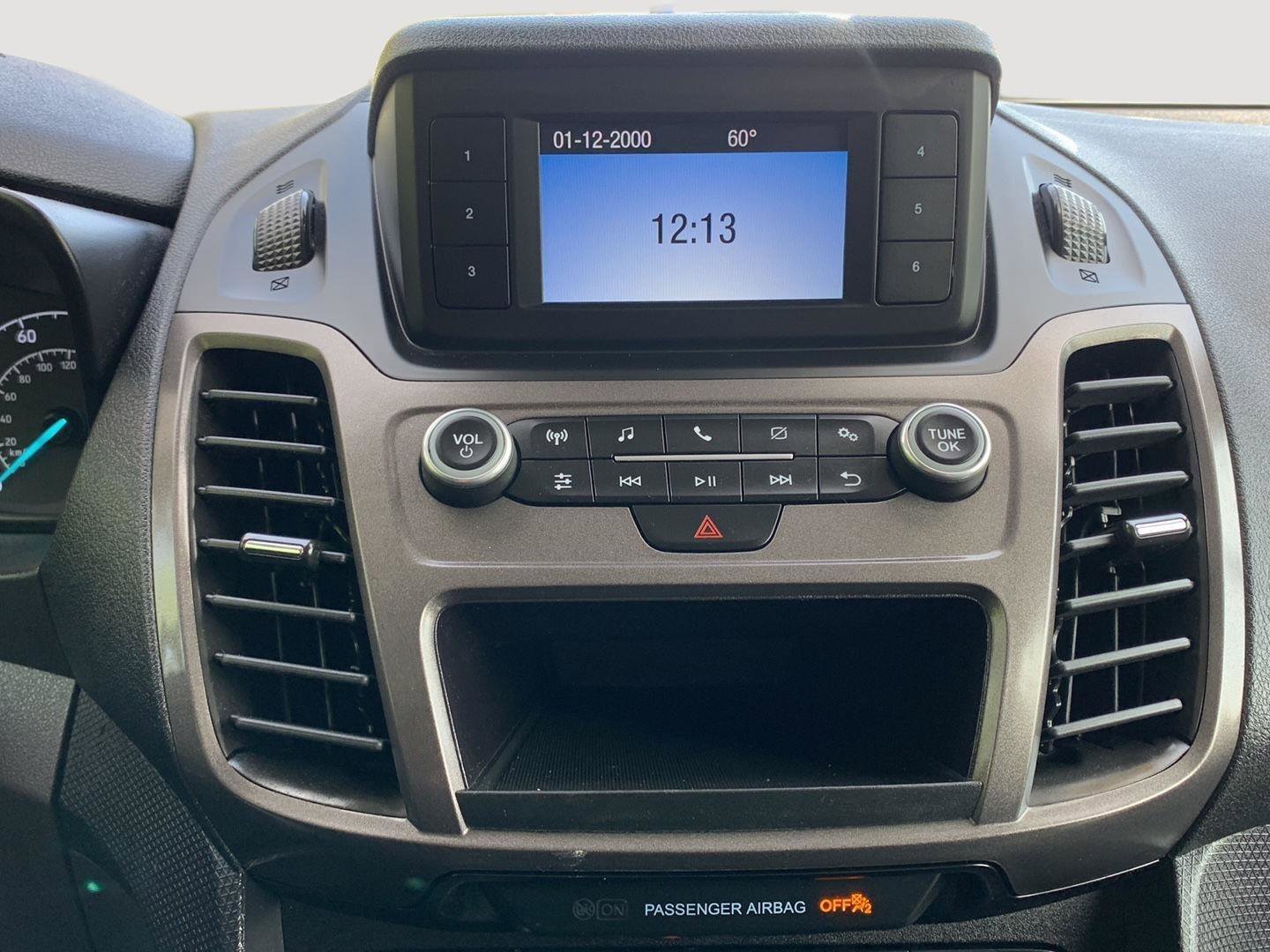 Used 2023 Ford Transit Connect XL FWD image 28